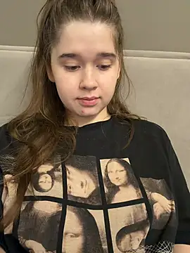 HornyGirlH online show from April 2, 2026, 12:08 am