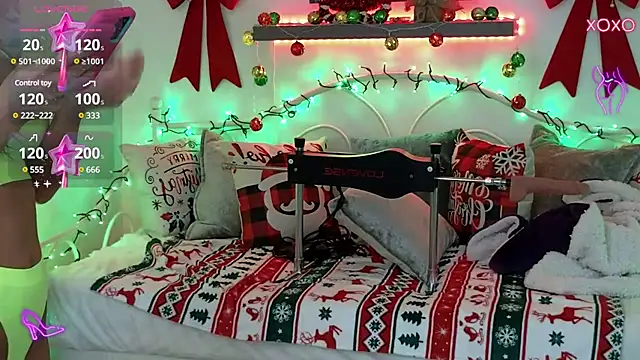 KristaCash online show from December 11, 2024, 3:13 am