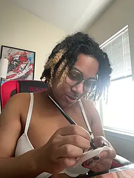 Snapshot of goddessxdreaxo chatting on February 3, 2026, 6:57 pm goddessxdreaxo online show from February 3, 2026, 6:57 pm