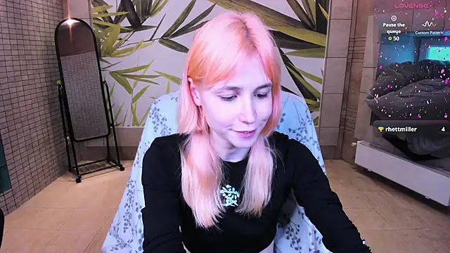 Snapshot of fleximona chatting on May 30, 2026, 9:39 am fleximona online show from May 30, 2026, 9:39 am