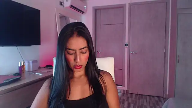 Brown skin11 online show from November 13, 2025, 10:19 pm