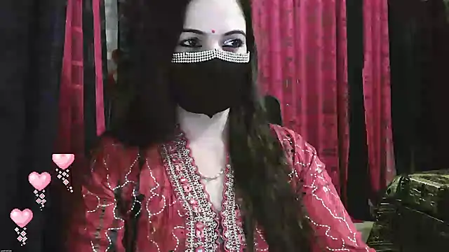 Snapshot of Cute_Sonii chatting on December 4, 2024, 11:30 am Cute Sonii online show from December 4, 2024, 11:30 am