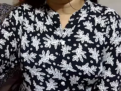 Snapshot of mahira_999 chatting on September 9, 2025, 3:50 am mahira 999 online show from September 9, 2025, 3:50 am