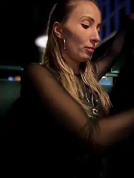YOUR-KARINA online show from April 17, 2026, 6:55 pm