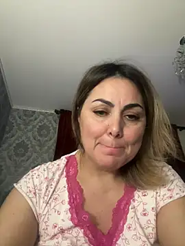 Emma roqueen online show from January 18, 2025, 10:39 pm