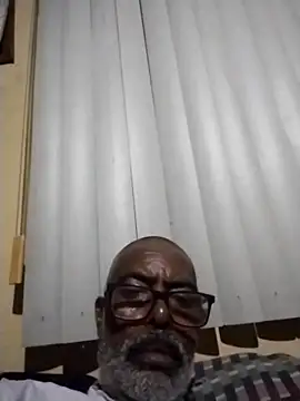 Thadew online show from December 18, 2025, 1:55 am