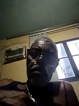 Thadew online show from April 1, 2026, 7:44 pm