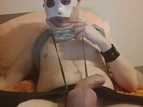 iluvhottenns online show from December 27, 2024, 11:10 pm