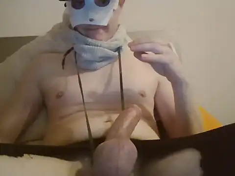 iluvhottenns online show from February 21, 2025, 5:42 pm