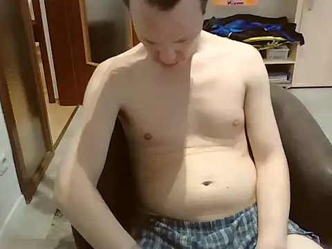 iluvhottenns online show from March 13, 2026, 4:57 pm