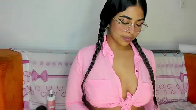 Snapshot of moana_taylor chatting on January 30, 2025, 6:43 pm moana taylor online show from January 30, 2025, 6:43 pm