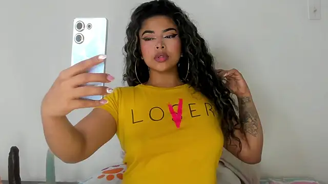 Snapshot of moana_taylor chatting on February 15, 2025, 6:55 pm moana taylor online show from February 15, 2025, 6:55 pm