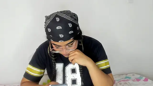 Snapshot of moana_taylor chatting on February 20, 2025, 4:36 pm moana taylor online show from February 20, 2025, 4:36 pm