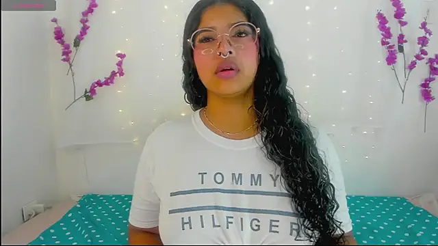 Snapshot of moana_taylor chatting on September 11, 2025, 9:53 am moana taylor online show from September 11, 2025, 9:53 am