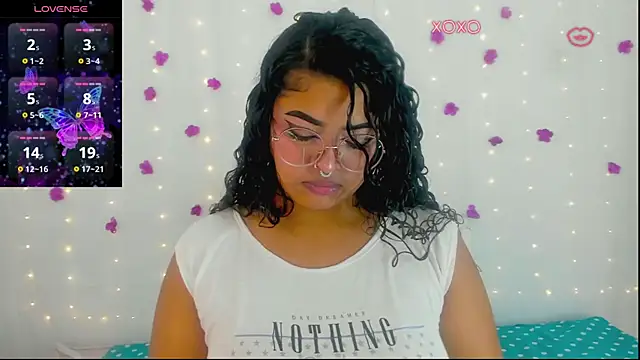 Snapshot of moana_taylor chatting on September 17, 2025, 11:56 am moana taylor online show from September 17, 2025, 11:56 am