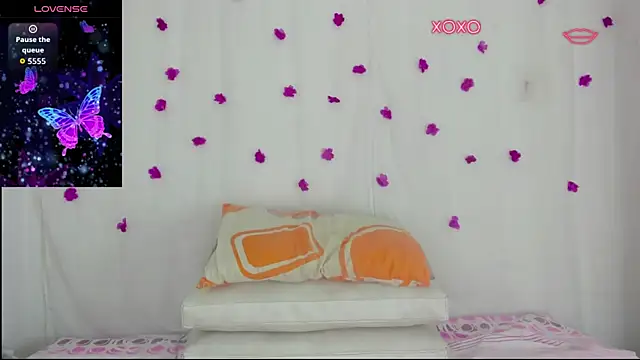 Snapshot of moana_taylor chatting on November 22, 2025, 11:42 am moana taylor online show from November 22, 2025, 11:42 am