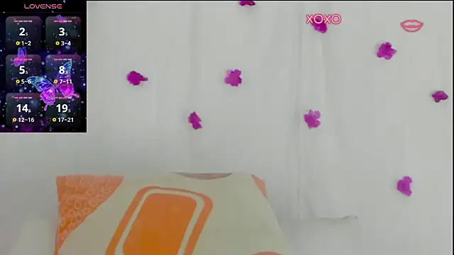 Snapshot of moana_taylor chatting on December 17, 2025, 12:55 pm moana taylor online show from December 17, 2025, 12:55 pm