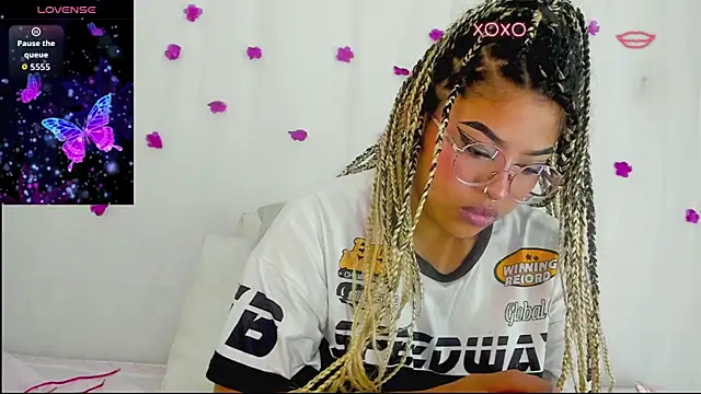 Snapshot of moana_taylor chatting on January 14, 2026, 3:39 pm moana taylor online show from January 14, 2026, 3:39 pm