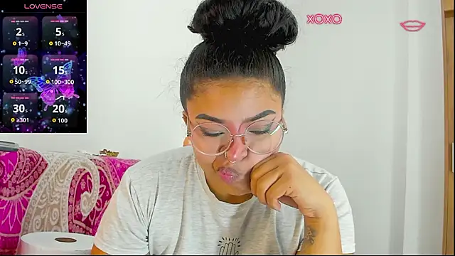 Snapshot of moana_taylor chatting on March 27, 2026, 7:13 pm moana taylor online show from March 27, 2026, 7:13 pm