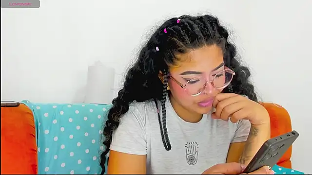 Snapshot of moana_taylor chatting on April 7, 2026, 12:38 pm moana taylor online show from April 7, 2026, 12:38 pm