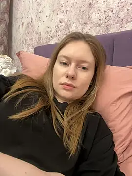 ConnieDaw online show from December 19, 2024, 10:34 am