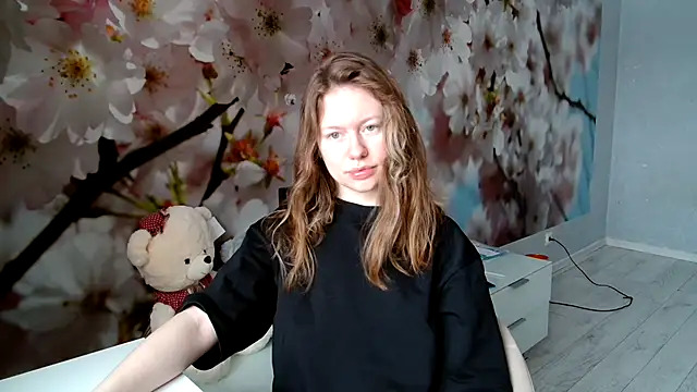 ConnieDaw online show from January 24, 2025, 5:42 am