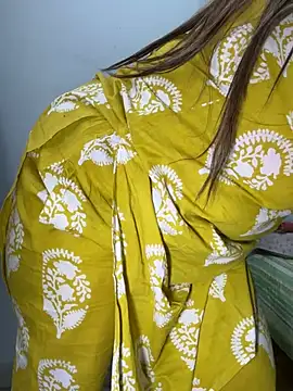 Preet Kaur 69 online show from May 27, 2026, 10:01 am