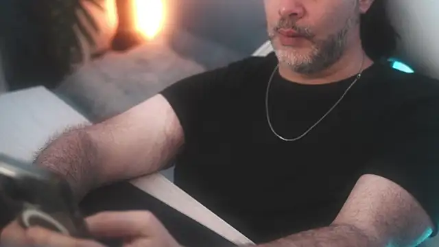 Sanders White online show from March 3, 2025, 3:42 pm