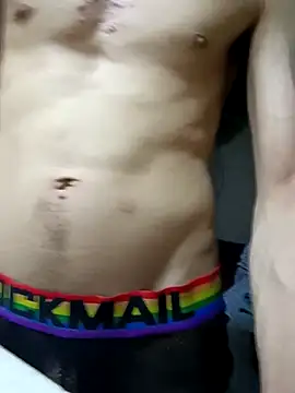 Latinopervs online show from April 12, 2026, 7:24 am