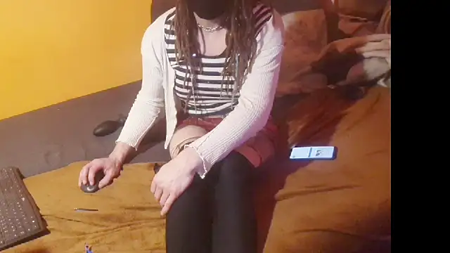 Lillisissi online show from October 17, 2025, 3:42 am