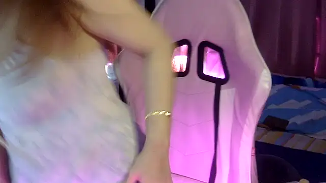 yourbabe Brielle online show from November 15, 2025, 5:20 pm