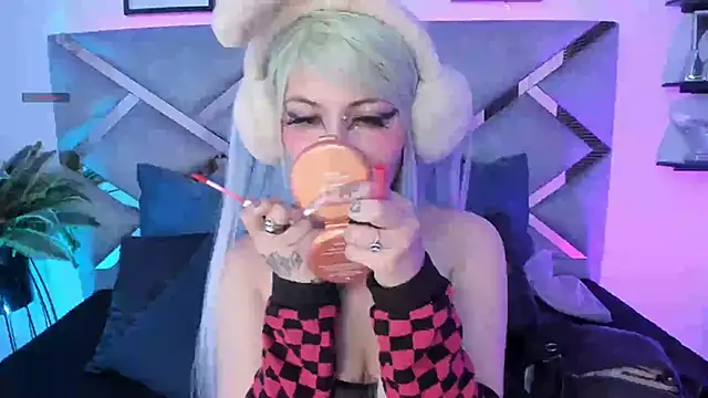 Keidy rose online show from October 24, 2025, 7:32 pm