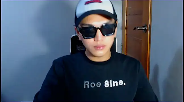 Snapshot of WONDERWOMAN2023 chatting on January 6, 2025, 12:37 am WONDERWOMAN2023 online show from January 6, 2025, 12:37 am