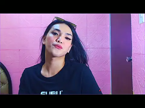 Snapshot of WONDERWOMAN2023 chatting on October 30, 2025, 11:27 pm WONDERWOMAN2023 online show from October 30, 2025, 11:27 pm