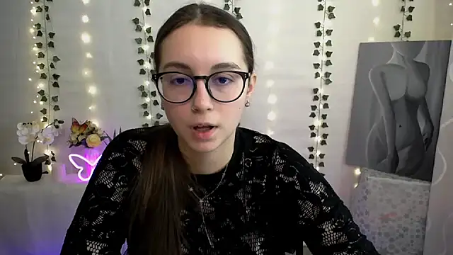 SweetPrincess  online show from March 21, 2025, 10:28 am