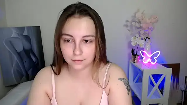 SweetPrincess  online show from May 11, 2026, 5:35 am