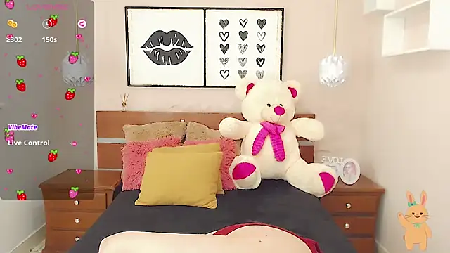 Snapshot of miss_linda_ chatting on January 7, 2025, 1:57 pm miss linda  online show from January 7, 2025, 1:57 pm