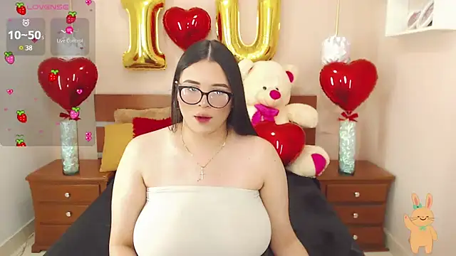 Snapshot of miss_linda_ chatting on February 10, 2025, 9:04 pm miss linda  online show from February 10, 2025, 9:04 pm