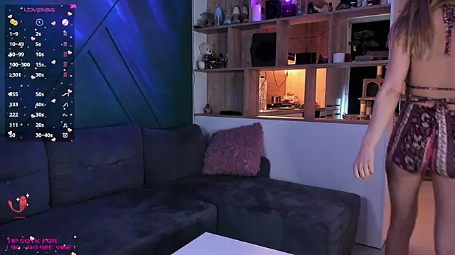 Snapshot of _alleyesonme_ chatting on February 15, 2025, 12:54 pm  alleyesonme  online show from February 15, 2025, 12:54 pm