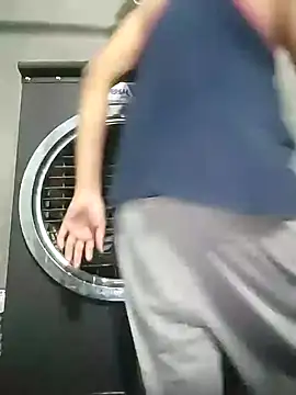 Snapshot of Hot2612 chatting on October 20, 2025, 3:23 pm Hot2612 online show from October 20, 2025, 3:23 pm