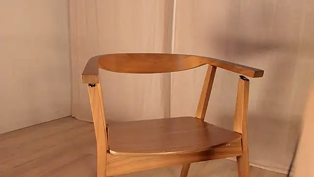 Snapshot of hee_jeen chatting on March 15, 2025, 1:30 am hee jeen online show from March 15, 2025, 1:30 am