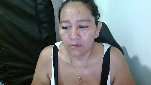 katia mature online show from November 13, 2025, 7:13 pm