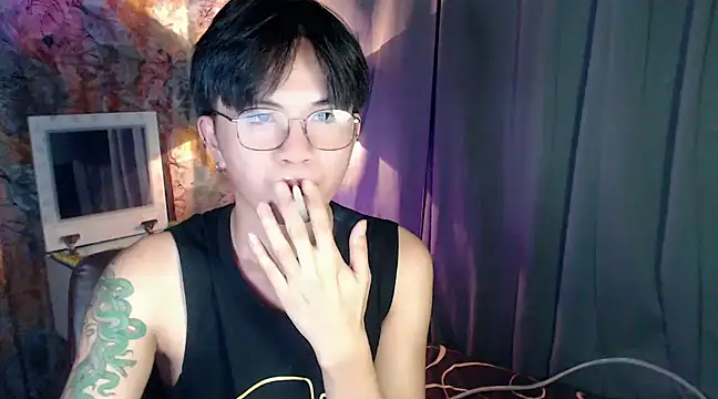 Sexy Handsome Drex online show from January 13, 2025, 9:30 am