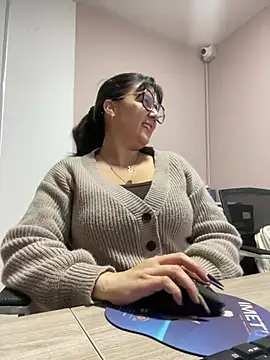 SWEETLILY18 online show from February 4, 2025, 11:16 am