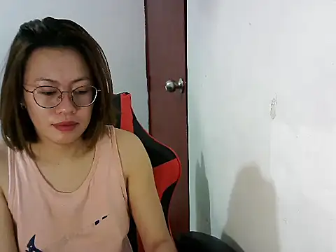 crizzybel online show from March 3, 2025, 11:56 pm