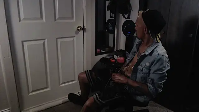 inc25cbxh online show from January 6, 2025, 7:31 am