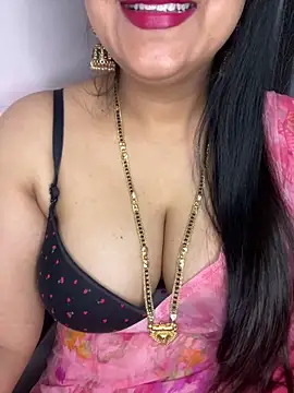 Zoya Varma004 online show from February 8, 2026, 2:20 pm