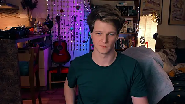 Breston Sweet online show from December 16, 2024, 7:43 pm