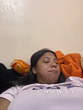 Leylafourniert online show from December 20, 2024, 7:50 pm