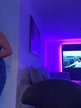 Snapshot of newMichelle chatting on January 30, 2025, 7:18 am newMichelle online show from January 30, 2025, 7:18 am